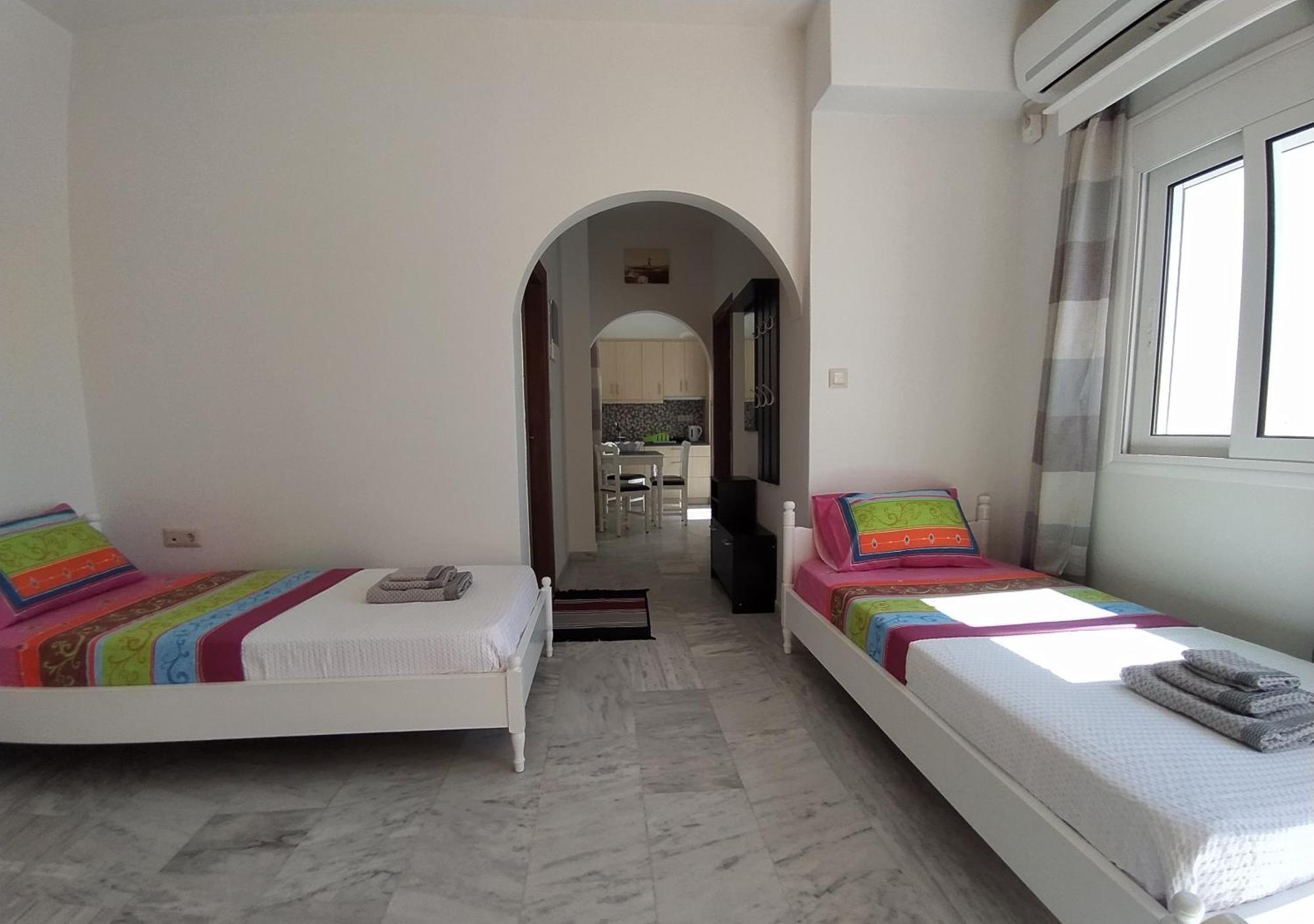 Chariot Apartments Santorini Kamari  Luaran gambar